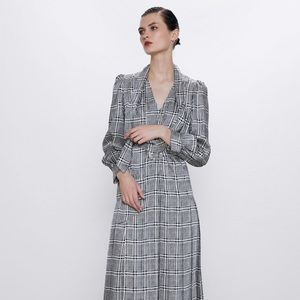 ZARA BLACK WHITE PRINTED DRESS WITH BELT Size M